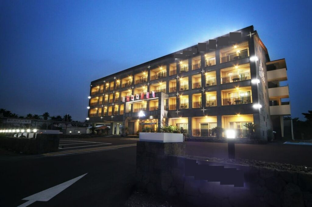 Seaside High-End Luxury Hotel