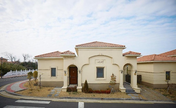 Exclusive Retreat Villas
