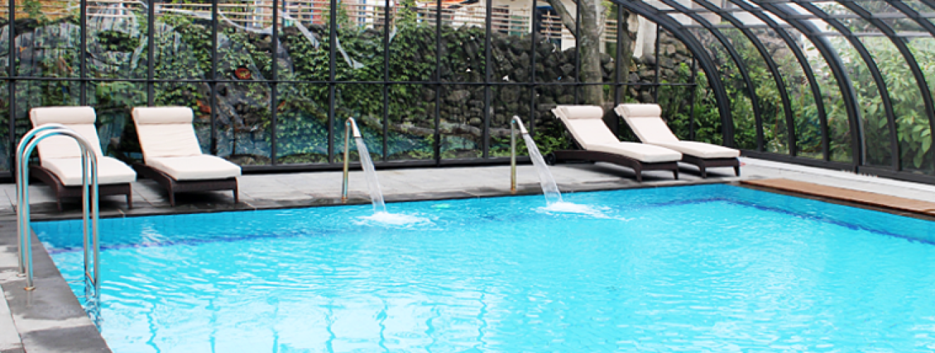 Seaside High-End Luxury Hotel