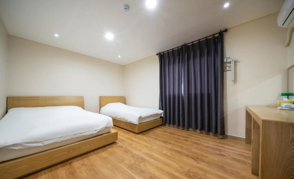 29-Room Clean and Modern Hotel for Sale in Prime Seogwipo Port Location