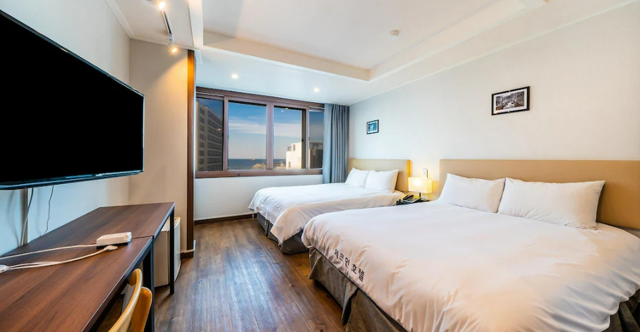 Freehold Oceanfront Hospitality Asset for Sale 48-Key, 8-Story Hotel in Jeju City