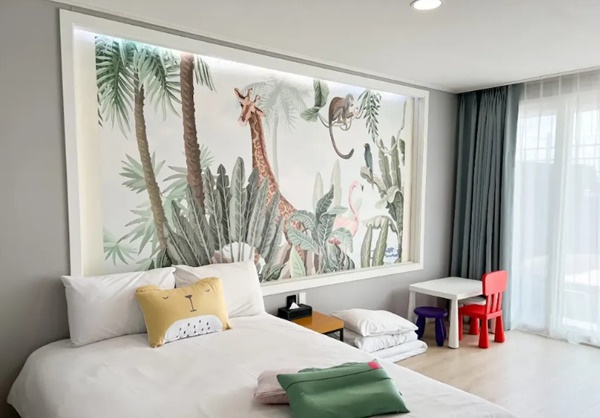 52-Key Freehold Ocean-View Hotel │ Entire Property Sale with Infinity Pool, Aewol Jeju