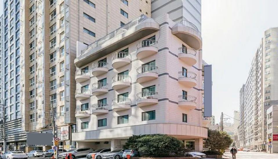27-Room Hotel for Sale (Whole Property) in Nohyeong-dong, Jeju