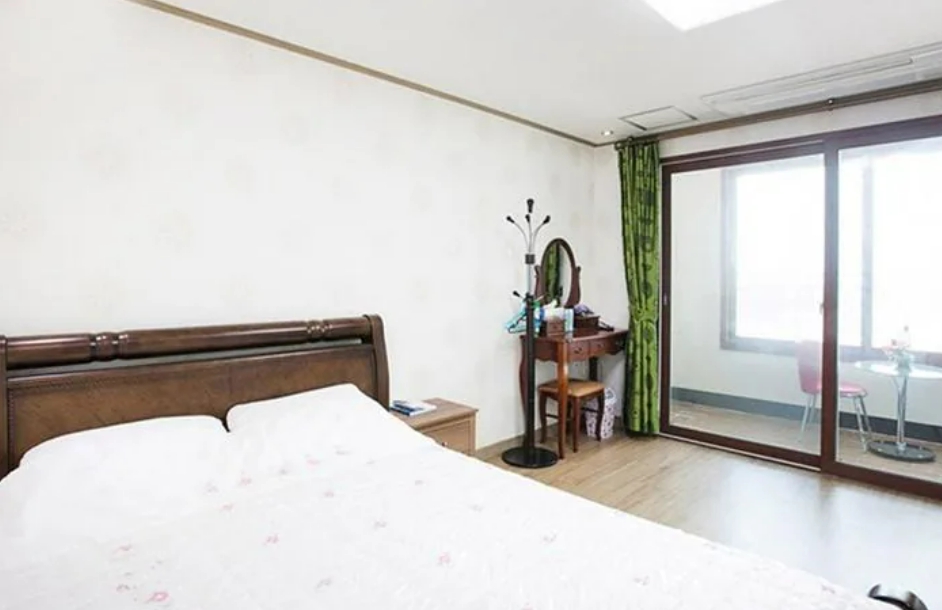 Prime Oceanfront Hotel Investment in Jeju – 20 Guestrooms