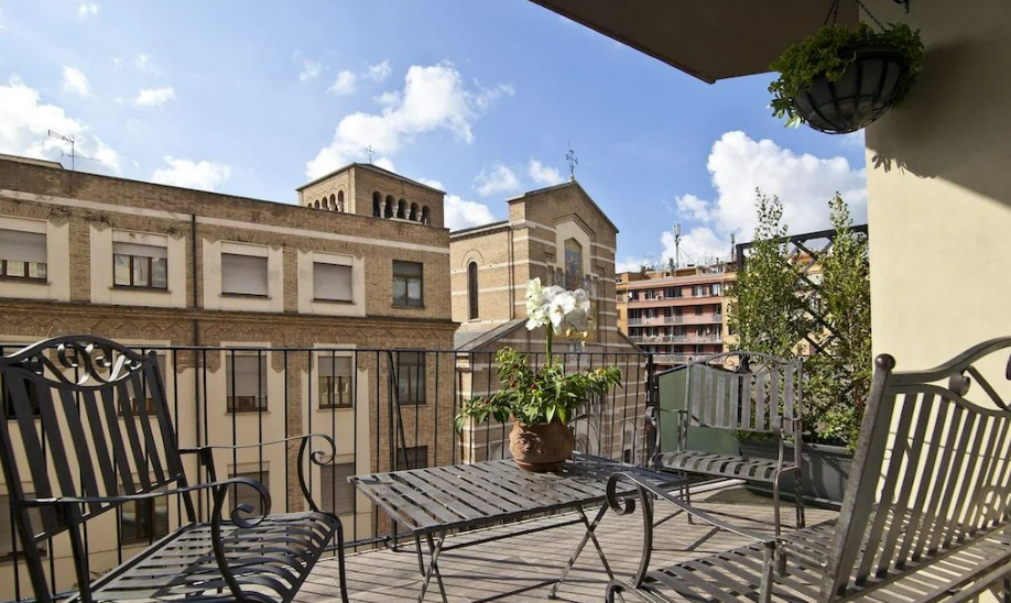 High-Yield Budget Hotel & Residential Building | Small-Scale Commercial Property Fire Sale