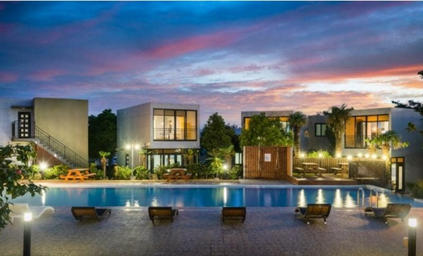 11-Building Pension Resort Complex for Sale in Aewol, Jeju