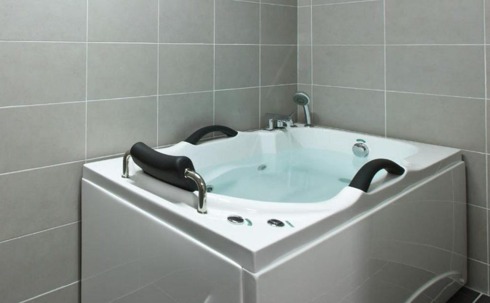 31-Key Ocean-View Hotel for Sale in Seogwipo, Jeju – Entire Property (Freehold) Sale