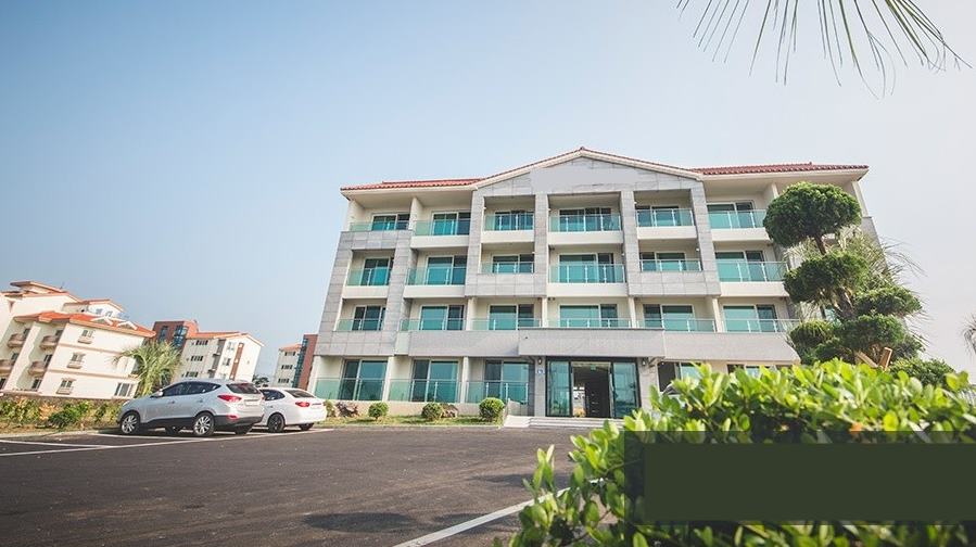 27-Key All-Ocean-View Hotel Near Ihoteu Beach, Jeju