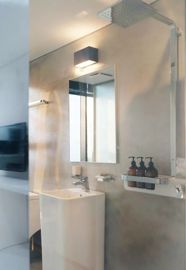 Prime Investment Opportunity: 20-Key New-Condition Hotel for Sale in Jeju Jungmun Tourist Complex