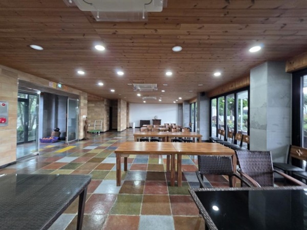 11-Building Pension Resort Complex for Sale in Aewol, Jeju