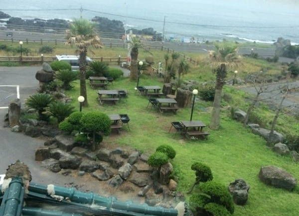 17-Room Oceanfront Pension for Sale in Seogwipo, Jeju