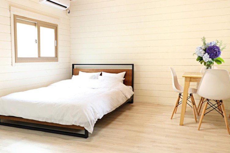 Pension for Sale Near Jeju International Airport — Prime Accessibility Asset